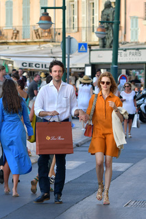 Natalia Vodianova feet photo thumbnail