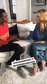 Natalia Vodianova feet photo thumbnail