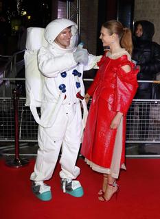 Natalia Vodianova feet photo thumbnail