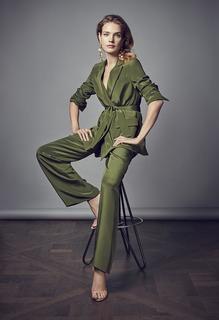 Natalia Vodianova feet photo thumbnail