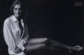 Natalia Vodianova feet photo thumbnail