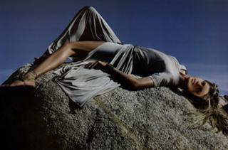 Natalia Vodianova feet photo thumbnail