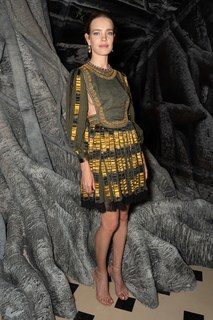 Natalia Vodianova feet photo thumbnail