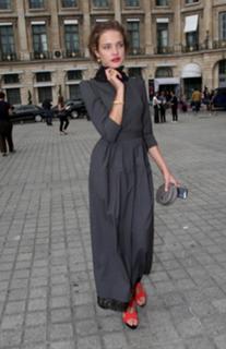 Natalia Vodianova feet photo thumbnail