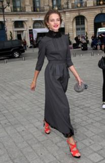 Natalia Vodianova feet photo thumbnail