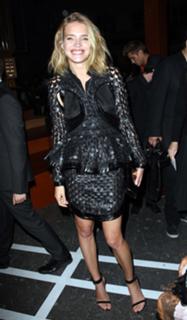 Natalia Vodianova feet photo thumbnail