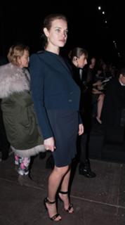 Natalia Vodianova feet photo thumbnail