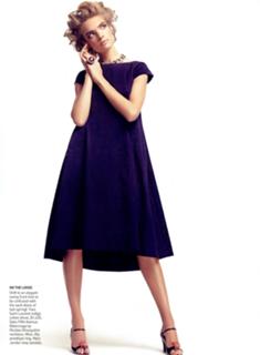 Natalia Vodianova feet photo thumbnail