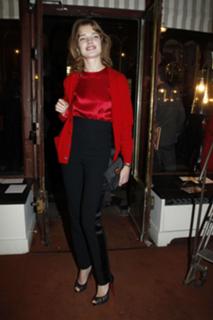 Natalia Vodianova feet photo thumbnail