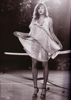 Natalia Vodianova feet photo thumbnail