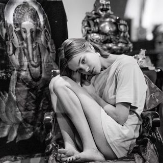 Natalia Vodianova feet photo thumbnail