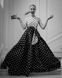 Natalia Vodianova feet photo thumbnail