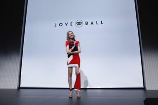 Natalia Vodianova feet photo thumbnail