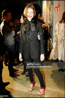 Natalia Vodianova feet photo thumbnail