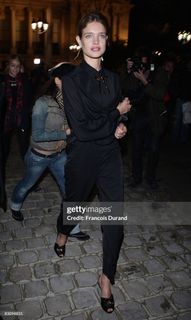 Natalia Vodianova feet photo thumbnail