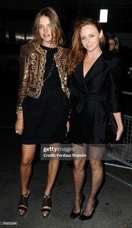 Natalia Vodianova feet photo thumbnail