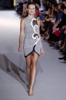 Natalia Vodianova feet photo thumbnail