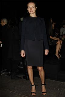 Natalia Vodianova feet photo thumbnail