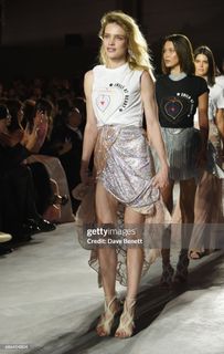 Natalia Vodianova feet photo 9