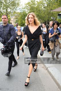 Natalia Vodianova feet photo 5