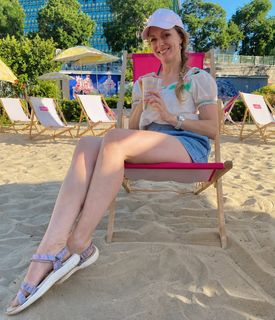 Natalie Alison feet photo 3