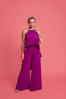 Natalie Alyn Lind feet photo thumbnail