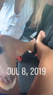Natalie Alyn Lind feet photo thumbnail