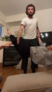 Natalie Alyn Lind feet photo thumbnail