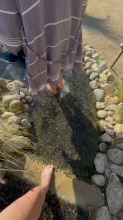 Natalie Alyn Lind feet photo thumbnail