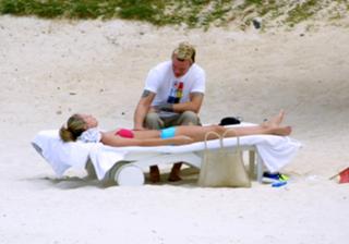 Natalie Appleton feet photo 2