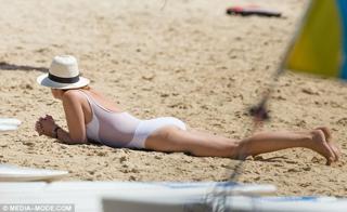 Natalie Barr feet photo 1