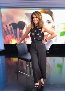 Natalie Barr feet photo 7