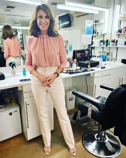 Natalie Barr feet photo 17