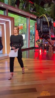 Natalie Barr feet photo 12
