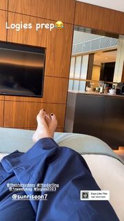 Natalie Barr feet photo 6