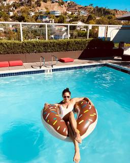 Natalie Brown feet photo 10