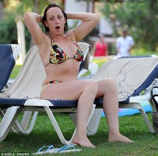 Natalie Cassidy feet photo 18