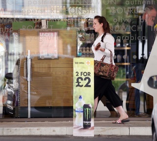 Natalie Cassidy feet photo 5