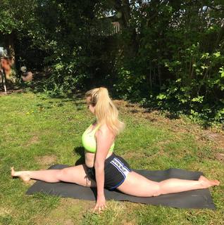 Natalie Deadman feet photo 14