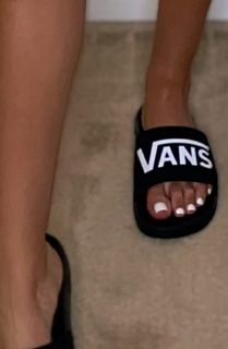 Natalie Decker feet photo 15