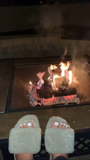 Natalie Decker feet photo 10