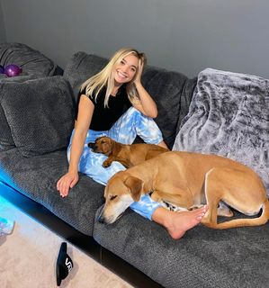 Natalie Decker feet photo 9