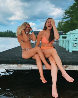 Natalie Decker feet photo 19