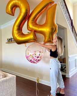 Natalie Decker feet photo 11