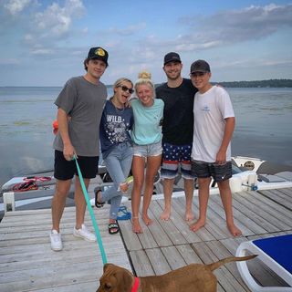 Natalie Decker feet photo 4