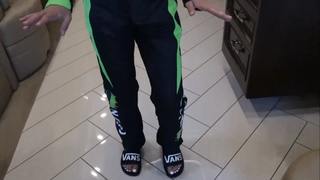Natalie Decker feet photo 3