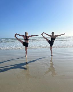 Natalie Decker feet photo 7