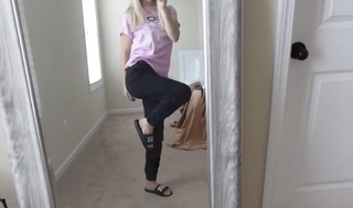 Natalie Decker feet photo 14
