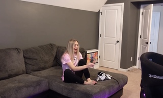 Natalie Decker feet photo 9