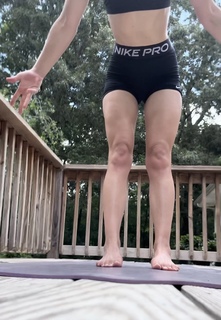 Natalie Decker feet photo 11